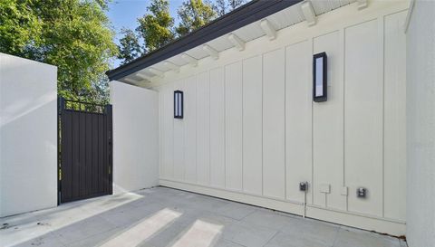 17720 ROYAL EAGLE LANE