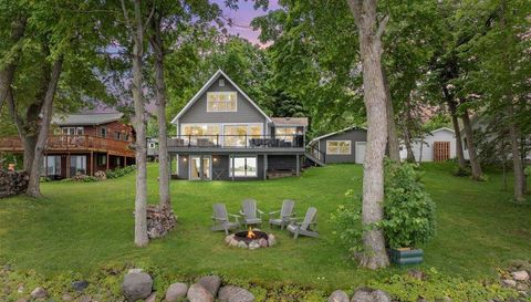 1725 White Cloud Drive N