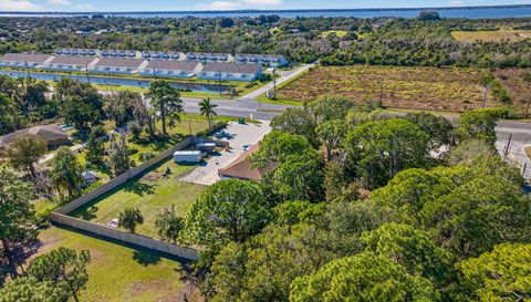 5030 N Courtenay Pkwy