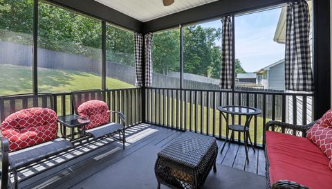 2009 Short Leaf Ln