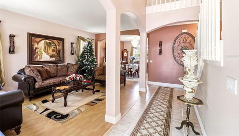 824 LAKE BISCAYNE WAY