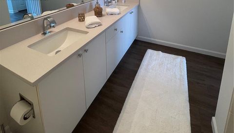 11720 Saint Andrews Pl