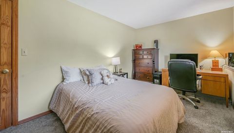 28 Bayview Dr