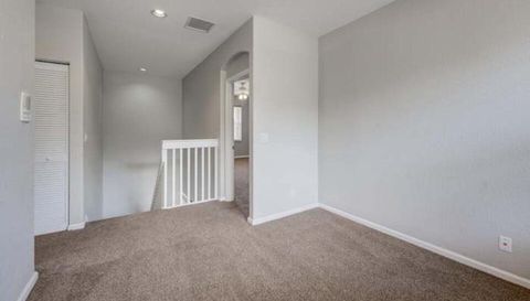 5012 Victoria Cir
