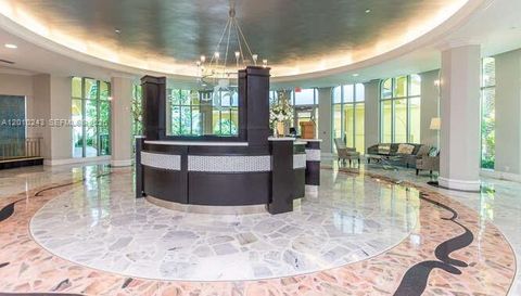 2501 N Ocean Dr