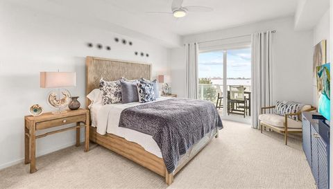 1020 SUNSET POINT ROAD