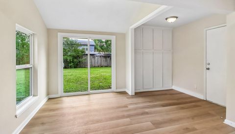 16214 Port O Call St