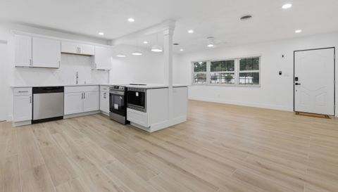 305 Glen Oak Rd