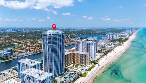2711 N Ocean Dr