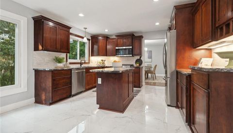 12621 Cedar Lake Road