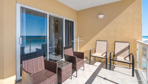 22 Via Deluna Dr