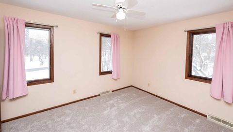 8125 Spring Valley Road