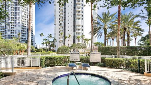 21205 Yacht Club Dr