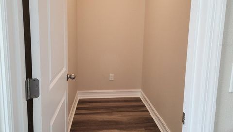 416 SHANNON ESTATES COURT