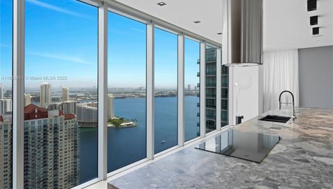 1300 Brickell Bay Dr