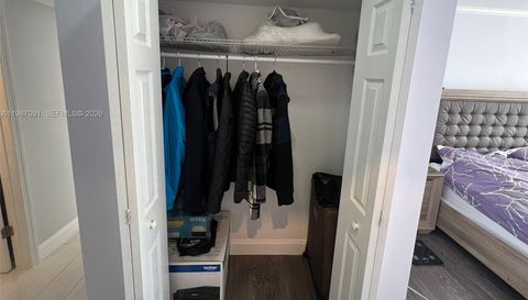 1301 Ne Miami Gardens Dr