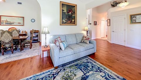 1205 War Eagle Blvd