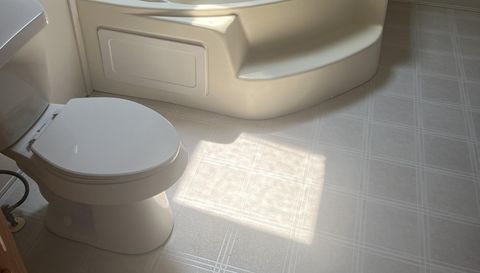 415 Crimson King Cir