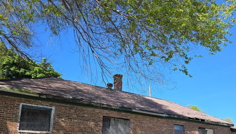 3886 Massachusetts St Gary