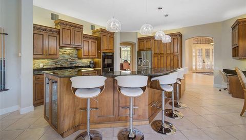 2123 Calusa Lakes