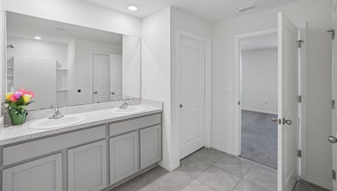 7530 Broad Pointe Dr