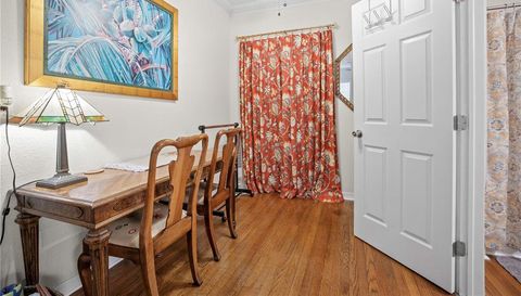 2218 Brevard