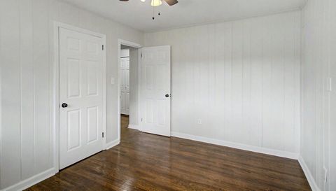 21 Nebo Dr