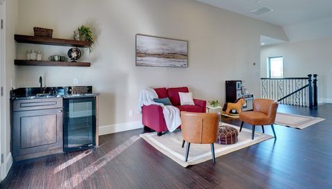 9033 Quarry Hill Ct