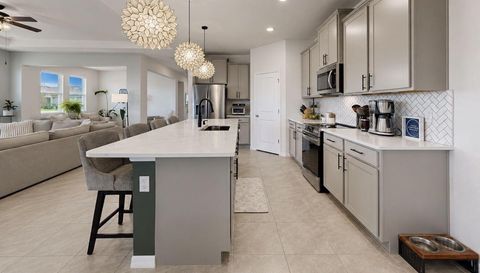 11043 Tamarack Pl