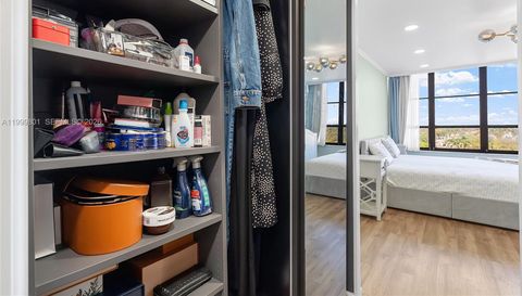 600 Three Islands Blvd