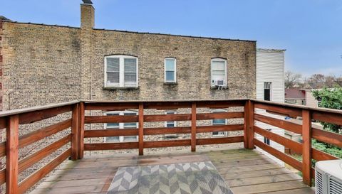 3358 N Monticello Avenue