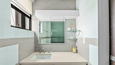 2306 LAUREL