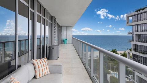 3737 Collins Ave