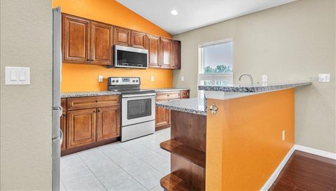 7235 STACY LANE