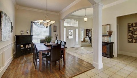 1513 Brook Ln