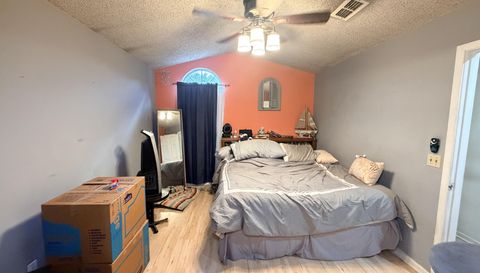 9939 Somerset Grove Ln