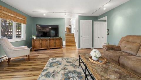 15581 Frances Lane