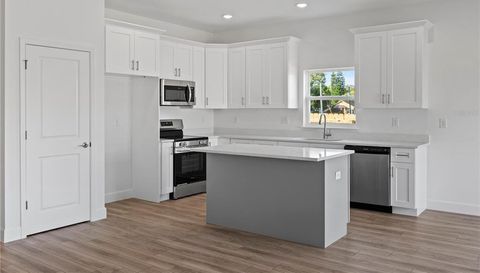 810 W 24TH STREET