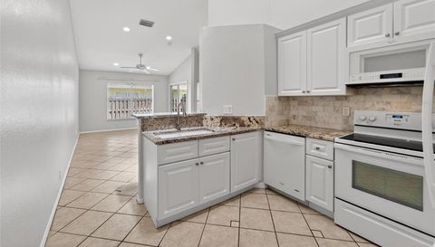 658 GREEN VALLEY ROAD