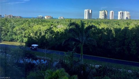 7575 Pelican Bay Blvd