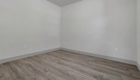 1365 LAKE DRIVE