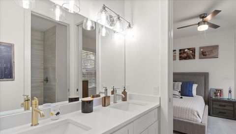 2174 MCCLELLAN PARKWAY