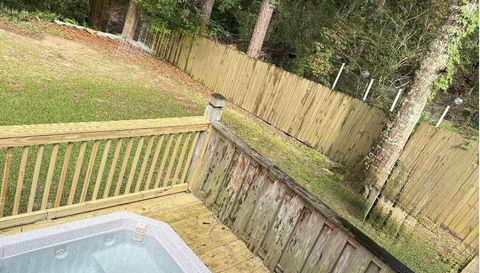 1280 Cameron Dr