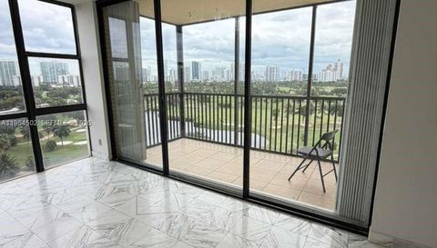 20379 W Country Club Dr