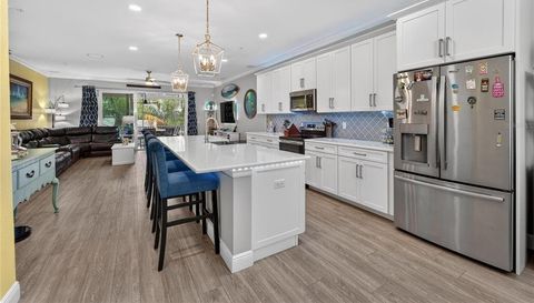 829 CALLISTA CAY LOOP