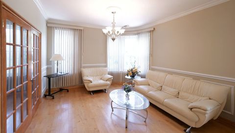 3256 N Elston Avenue