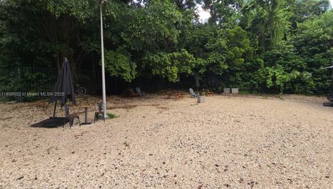 Mediterranean Food Truck For Sale In Miami