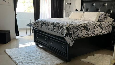 9375 Fontainebleau Blvd