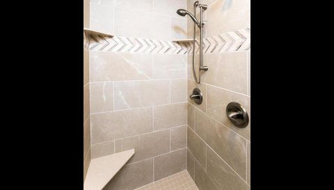 2524 Buchanan Lane S