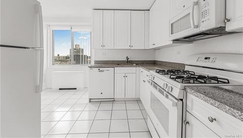 3333 Henry Hudson Pkwy